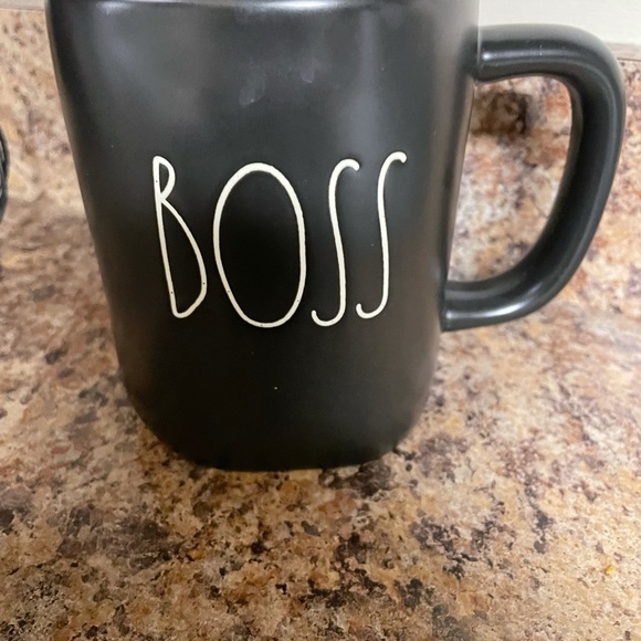 Rae Dunn Mugs - Picture 1 of 3